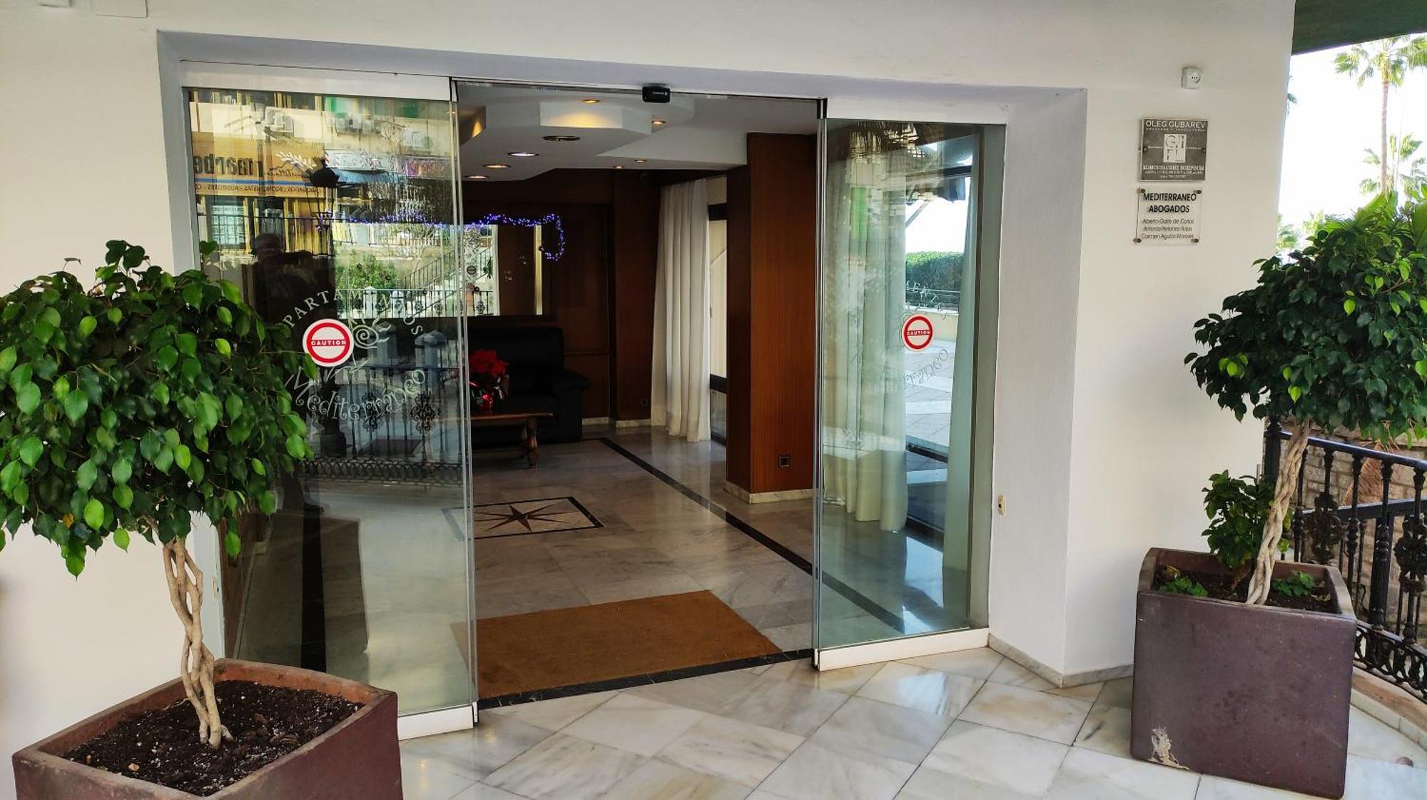 In First Line Apto 5-2 Apartamento *